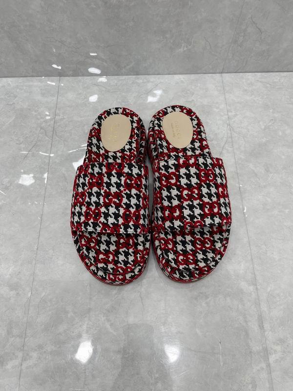 Gucci Men's Slippers 307